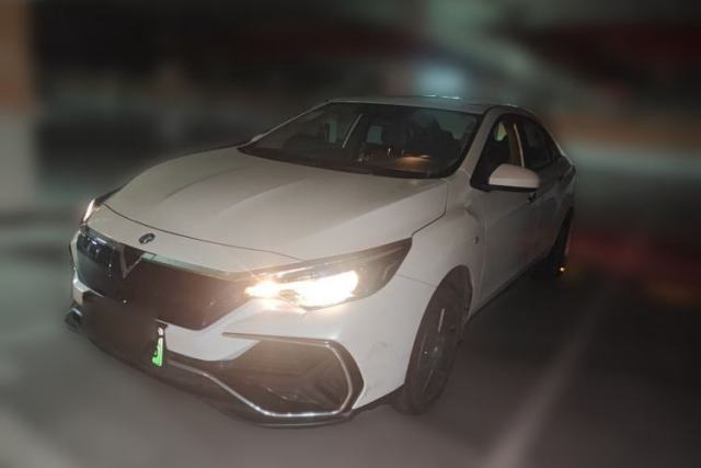 Używany Venucia D60EV 2023 PLUS Comfort Edition SI Model+