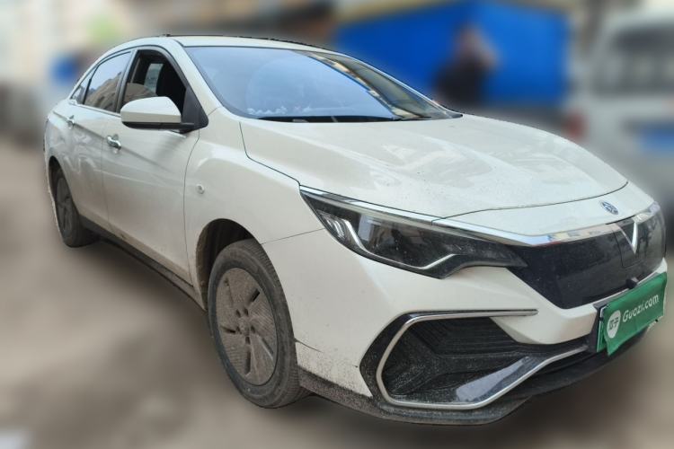 Used Venucia D60EV 2023 PLUS Comfort Edition SI Model+ Front Right 45 Deg