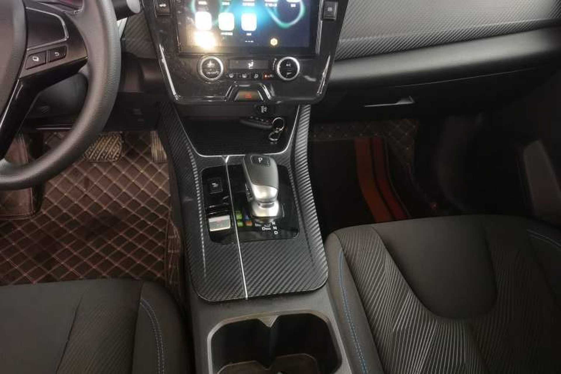 Used Venucia D60EV 2023 PLUS Comfort Edition RI Type Gear Lever