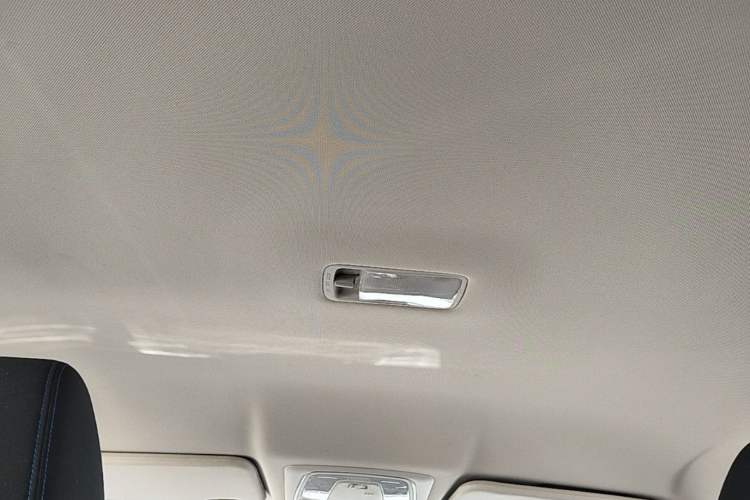 Used Venucia D60EV 2023 PLUS Comfort Edition CI Model Headliner