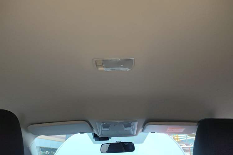 Used Venucia D60EV 2023 PLUS Comfort Edition SI Model Headliner