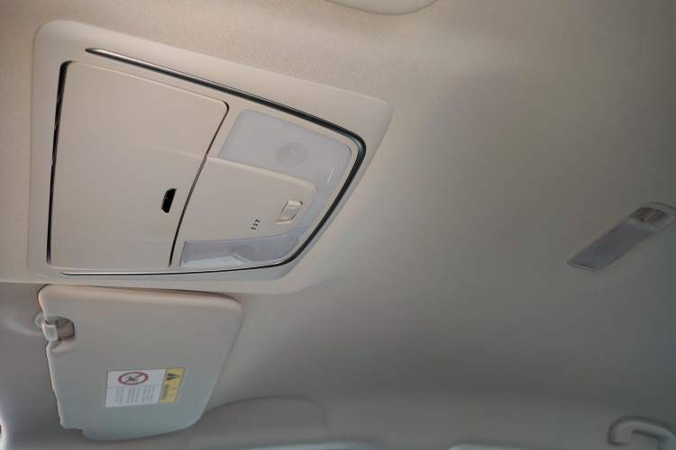 Used Venucia D60EV 2023 PLUS Comfort Edition SI Model Headliner