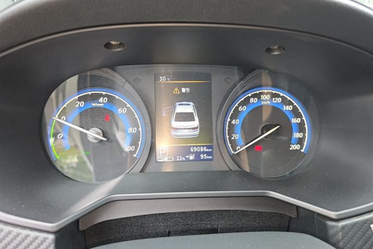 Used Venucia D60EV 2023 PLUS Comfort Edition RJ Model Instrument Cluster