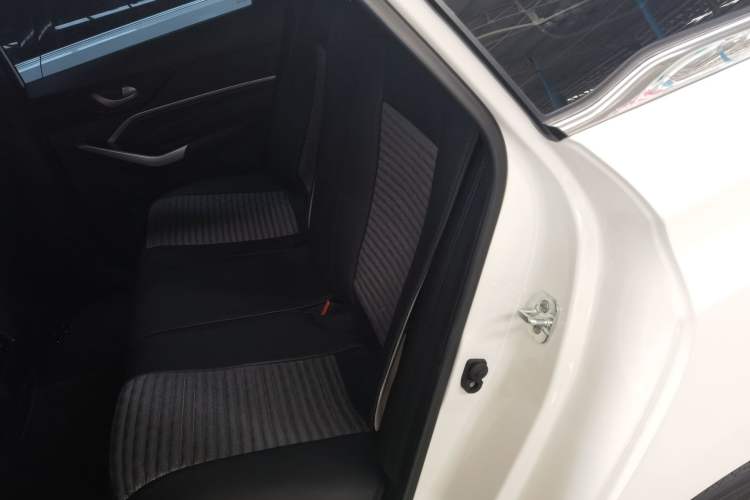 Used Venucia D60EV 2023 PLUS Comfort Edition SI Model Interior 4