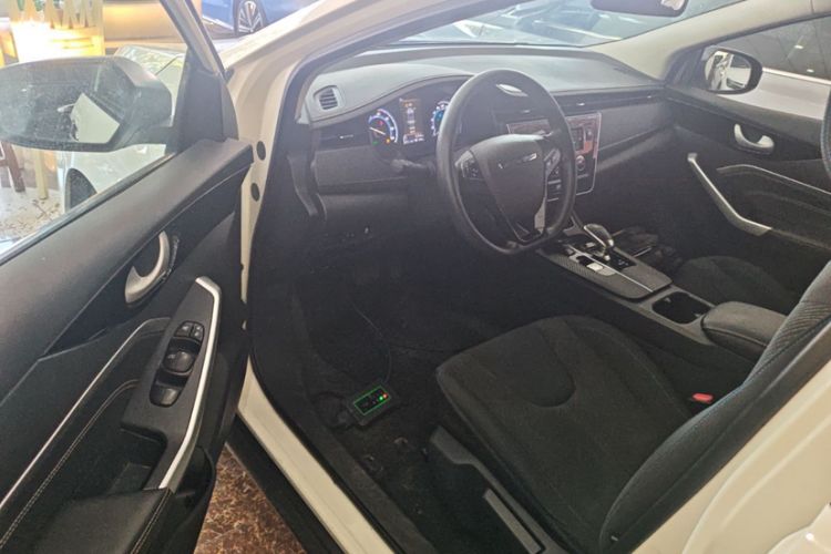Used Venucia D60EV 2023 PLUS Comfort Edition SI Model Interior 4