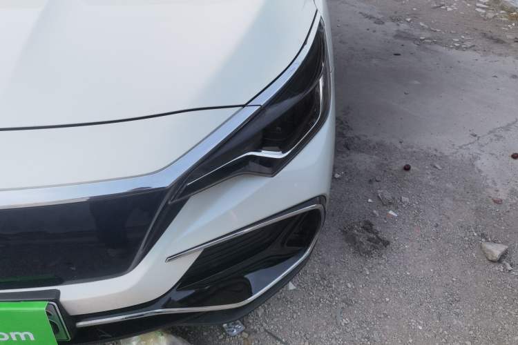 Used Venucia D60EV 2023 PLUS Comfort Edition SI Model Left Front Headlight