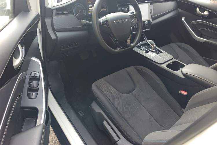 Used Venucia D60EV 2023 PLUS Smart Drive Edition SI Model Left Front Seat