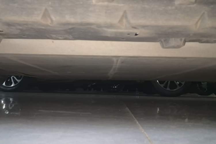 Used Venucia D60EV 2023 PLUS Comfort Edition RJ Model Left Side Sill