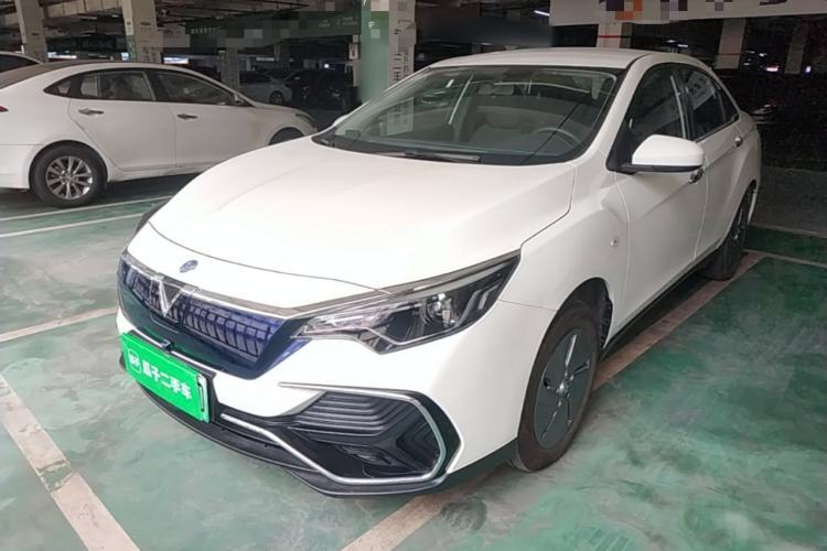 Used Venucia D60EV 2023 PLUS Comfort Edition SI Model Guazi used car, China used car export, Used car for sale, Used cars, Cheapest cars for sale