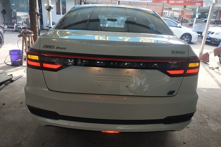 Used Venucia D60EV 2023 PLUS Comfort Edition SI Model Rear