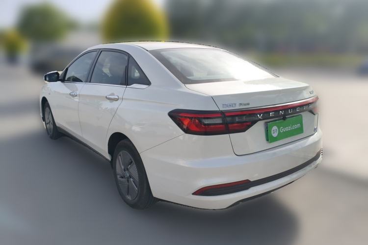 Used Venucia D60EV 2023 PLUS Comfort Edition SI Model Rear Left 45 Deg