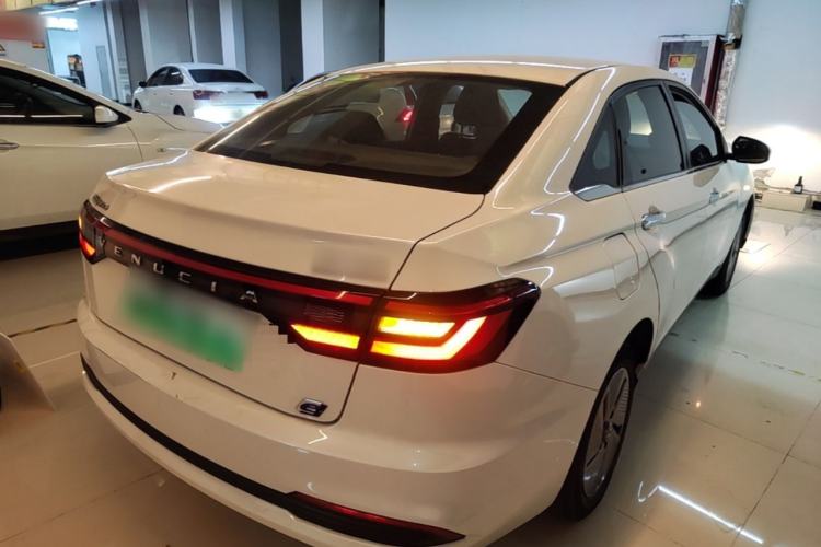 Used Venucia D60EV 2023 PLUS Comfort Edition SI Model Rear Right 45 Deg