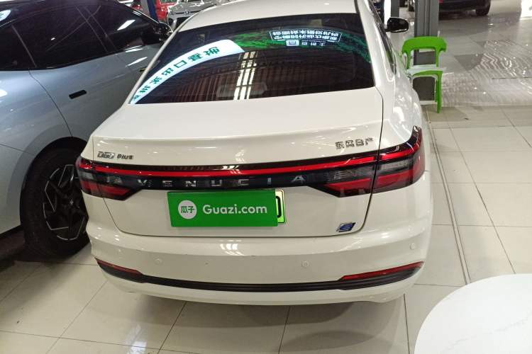 Used Venucia D60EV 2023 PLUS Comfort Edition SI Model Rear