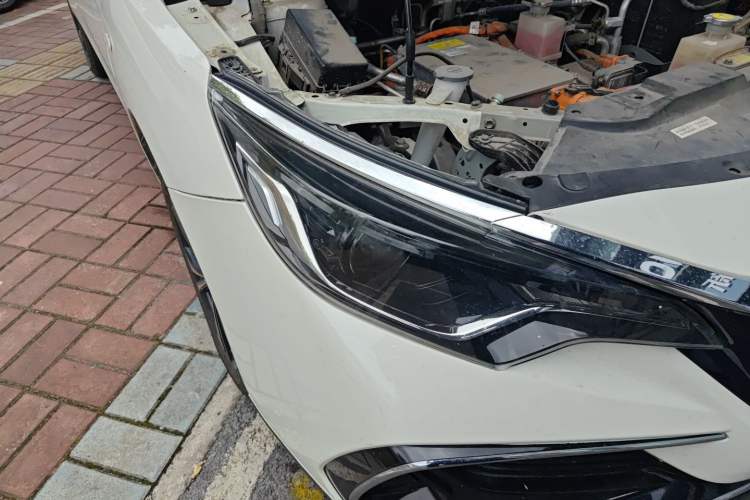 Used Venucia D60EV 2023 PLUS Comfort Edition RJ Model Right Front Headlight