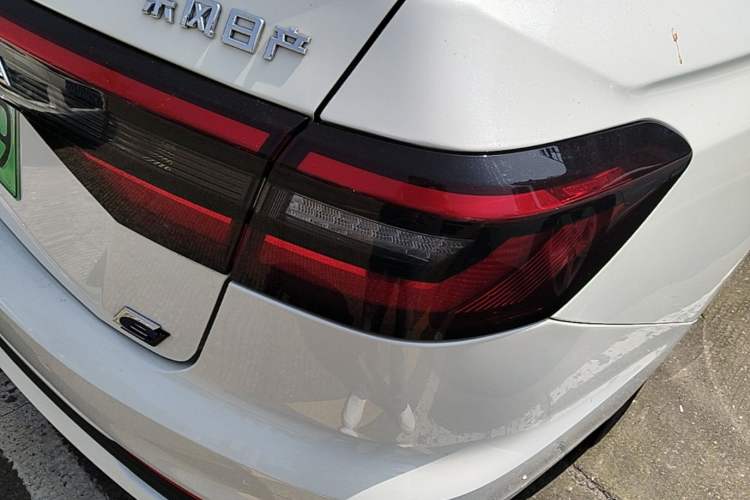 Used Venucia D60EV 2023 PLUS Comfort Edition CI Model Right Rear Taillight