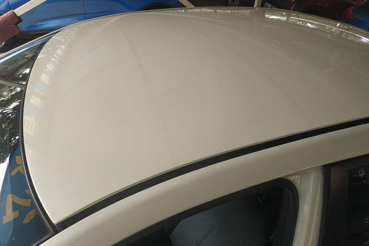 Used Venucia D60EV 2023 PLUS Comfort Edition SI Model Roof