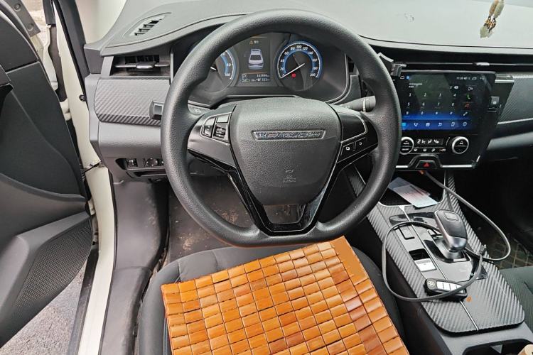 Used Venucia D60EV 2023 PLUS Comfort Edition RJ Model Steering Wheel
