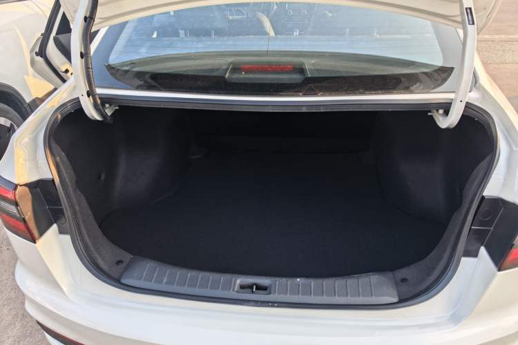 Used Venucia D60EV 2023 PLUS Comfort Edition SI Model Trunk