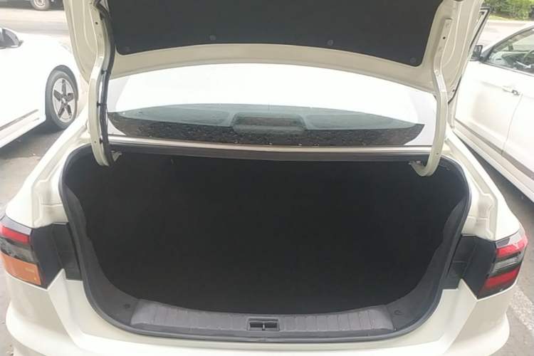 Used Venucia D60EV 2023 PLUS Comfort Edition SI Model Trunk
