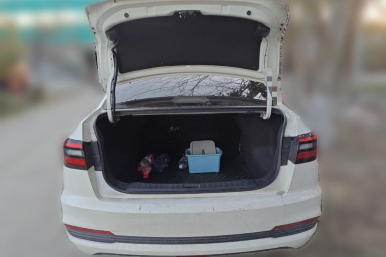 Used Venucia D60EV 2023 PLUS Comfort Edition RJ Model Trunk