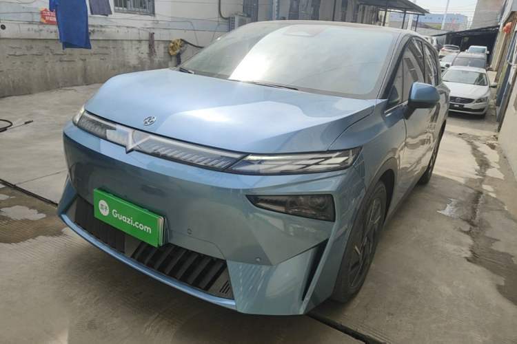 Used Venucia VX6 2023 520 Max Guazi used car, China used car export, Used car for sale, Used  cars, Cheapest cars for sale