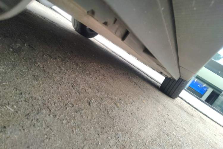 Used Venucia VX6 2023 520 Max Chassis Rear Right