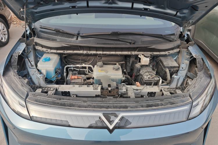 Used Venucia VX6 2023 520 Max Engine Bay