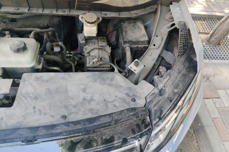 Used Venucia VX6 2023 520 Pro Engine Bay Left