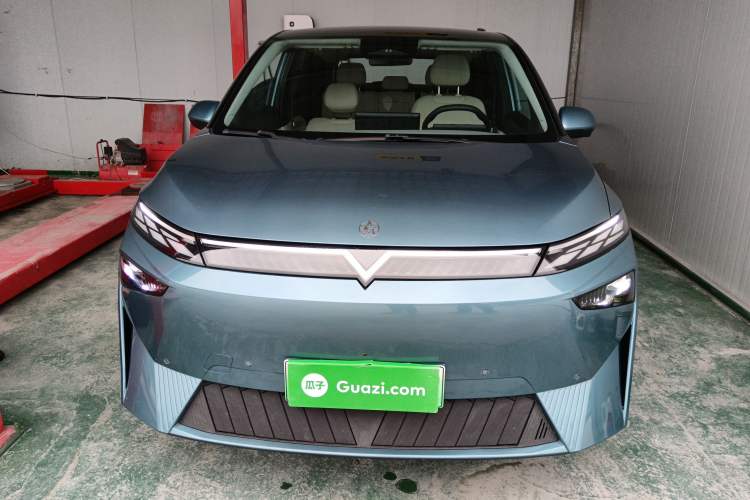Used Venucia VX6 2023 520 Max Front
