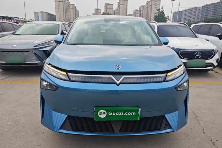 Used Venucia VX6 2023 520 Max Front