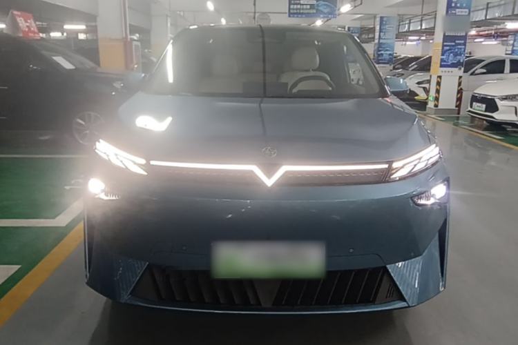 Used Venucia VX6 2023 520 Max Front