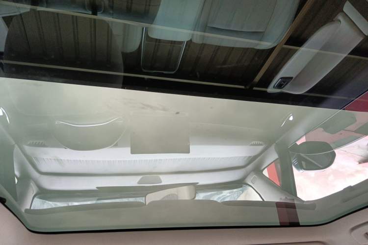 Used Venucia VX6 2023 520 Max Headliner