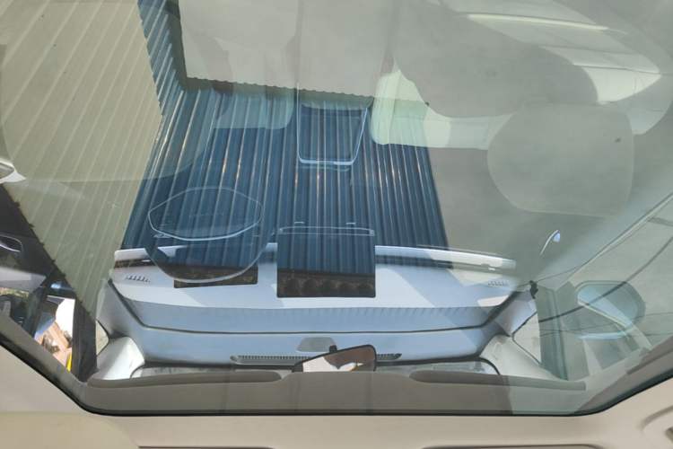 Used Venucia VX6 2023 520 Max Headliner