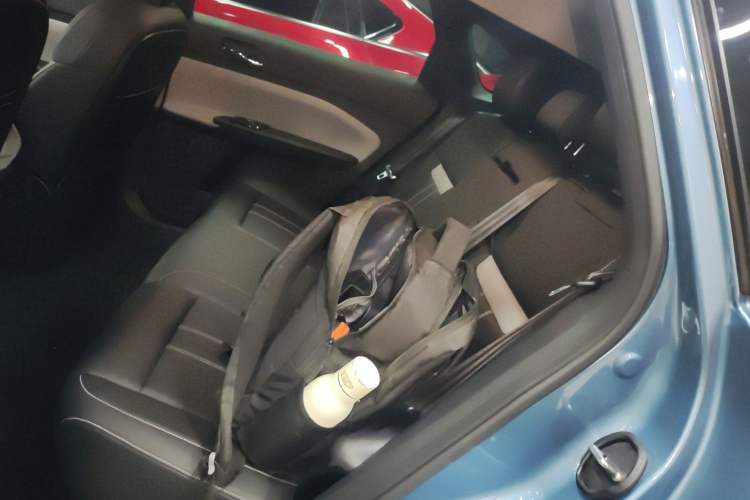 Used Venucia VX6 2023 520 Pro Interior 4