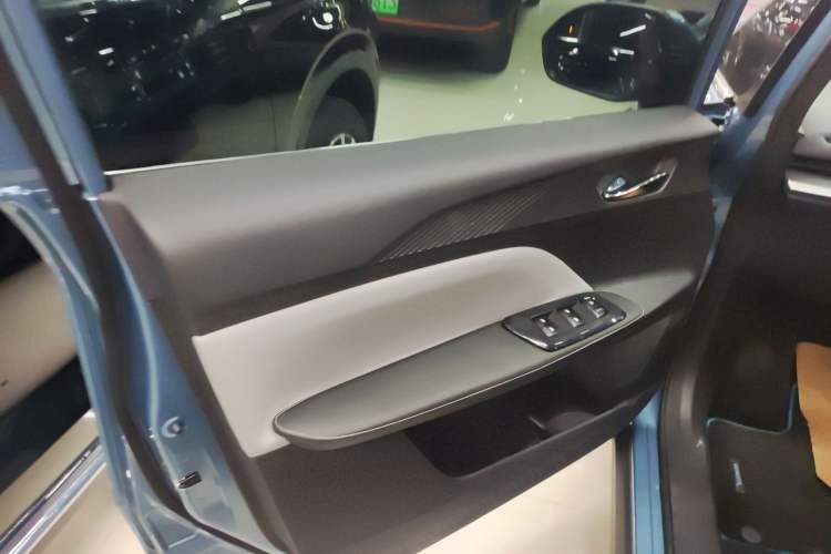 Used Venucia VX6 2023 520 Pro Interior 7