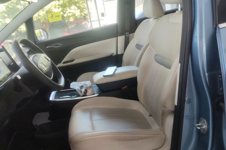 Used Venucia VX6 2023 520 Max Left Front Seat