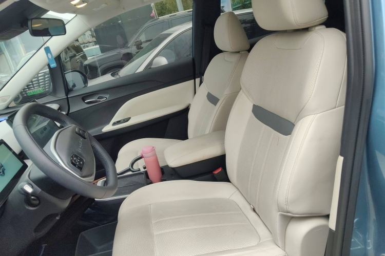 Used Venucia VX6 2023 520 Max Left Front Seat