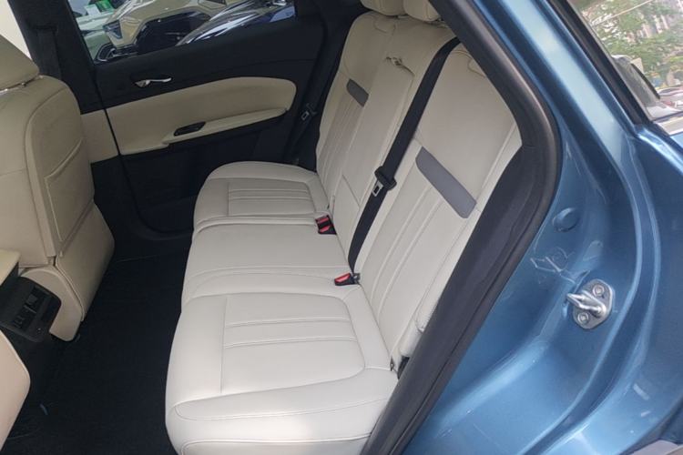 Used Venucia VX6 2023 520 Max Left Rear Seat