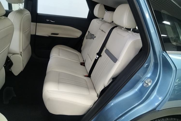 Used Venucia VX6 2023 520 Max Left Rear Seat