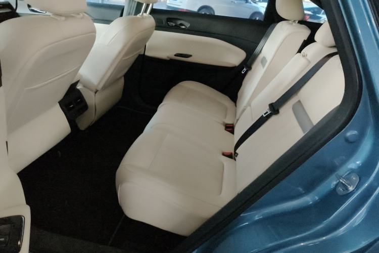 Used Venucia VX6 2023 520 Max Left Rear Seat
