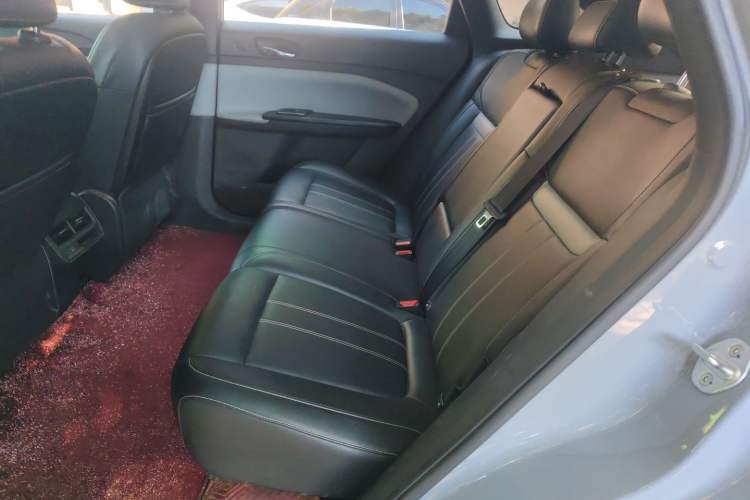 Used Venucia VX6 2023 520 Pro Left Rear Seat