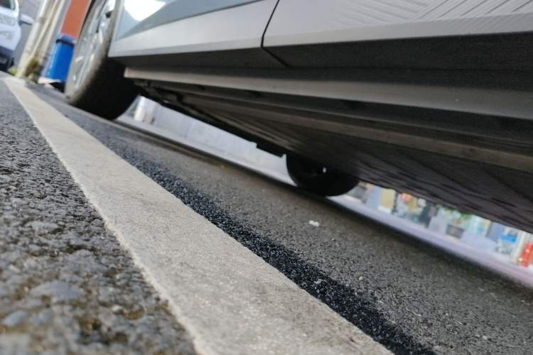 Used Venucia VX6 2023 520 Max Left Side Sill