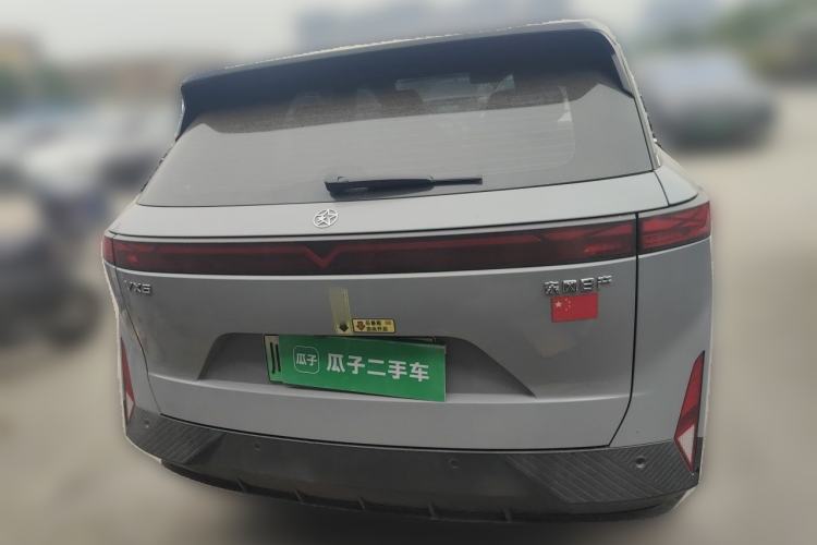 Used Venucia VX6 2023 520 Max Rear