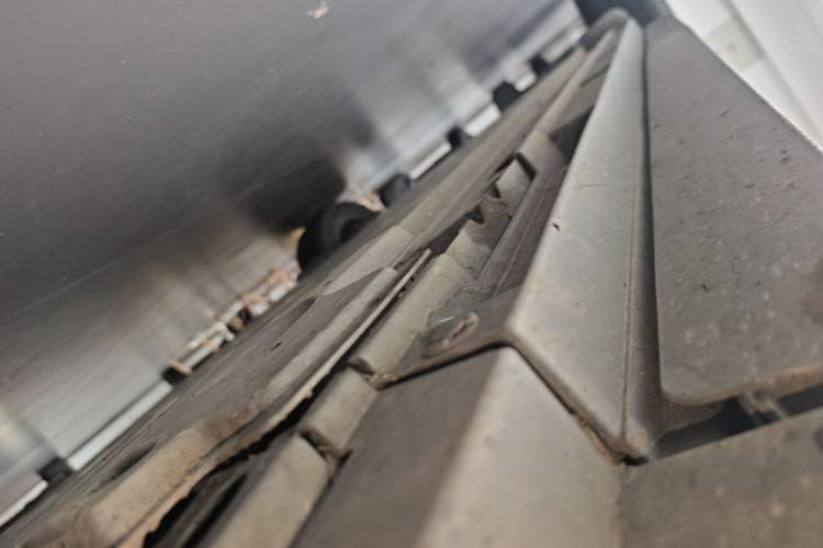 Used Venucia VX6 2023 520 Max Right Side Sill