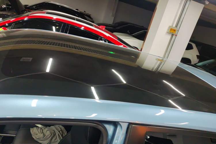 Used Venucia VX6 2023 520 Pro Roof