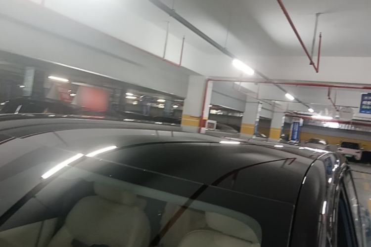 Used Venucia VX6 2023 520 Max Roof