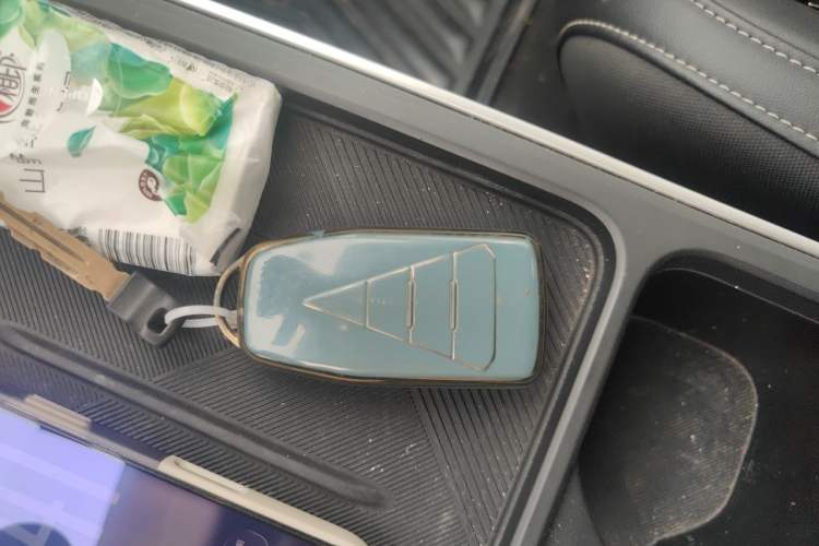 Used Venucia VX6 2023 520 Max Vehicle Key