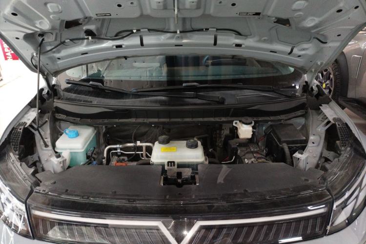 Used Venucia VX6 2023 520 Pro Engine Bay