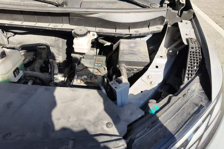 Used Venucia VX6 2023 520 Pro Engine Bay Left