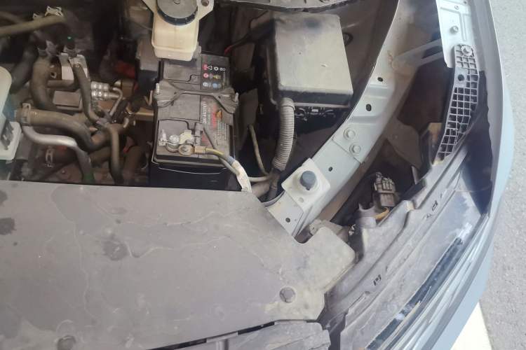 Used Venucia VX6 2023 520 Pro Engine Bay Left